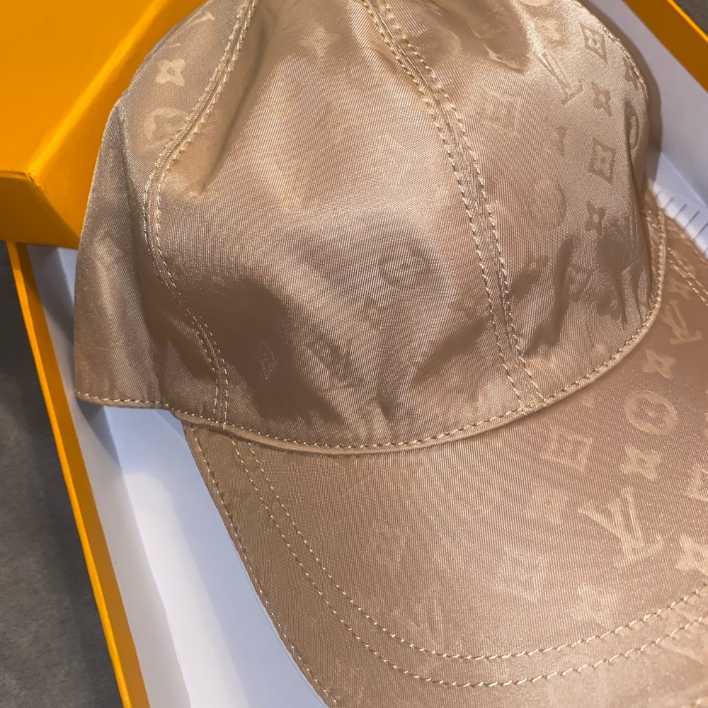 Louis Vuitton/Nigo/LV2/ Monogram Damier Hat/ Tan/Brown